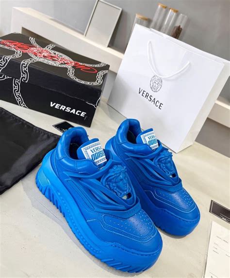 olx ro versace|Moda Versace femei .